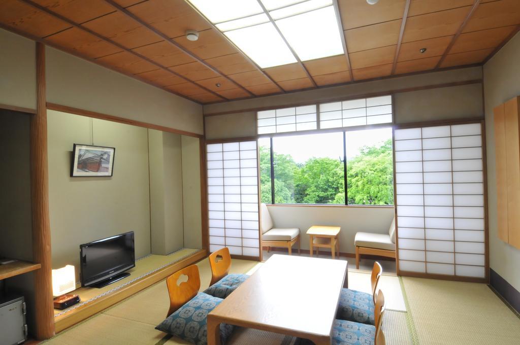 Gosho Nishi Kyoto Heian Hotel Екстер'єр фото